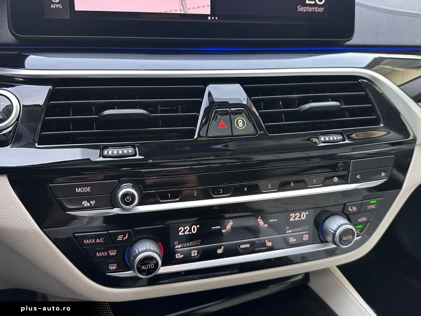 BMW 520d Lim Luxury Line SCHIEBEDACH KAMERA LEDER