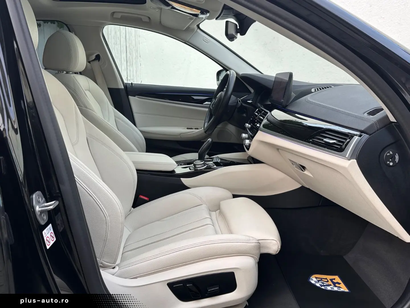BMW 520d Lim Luxury Line SCHIEBEDACH KAMERA LEDER