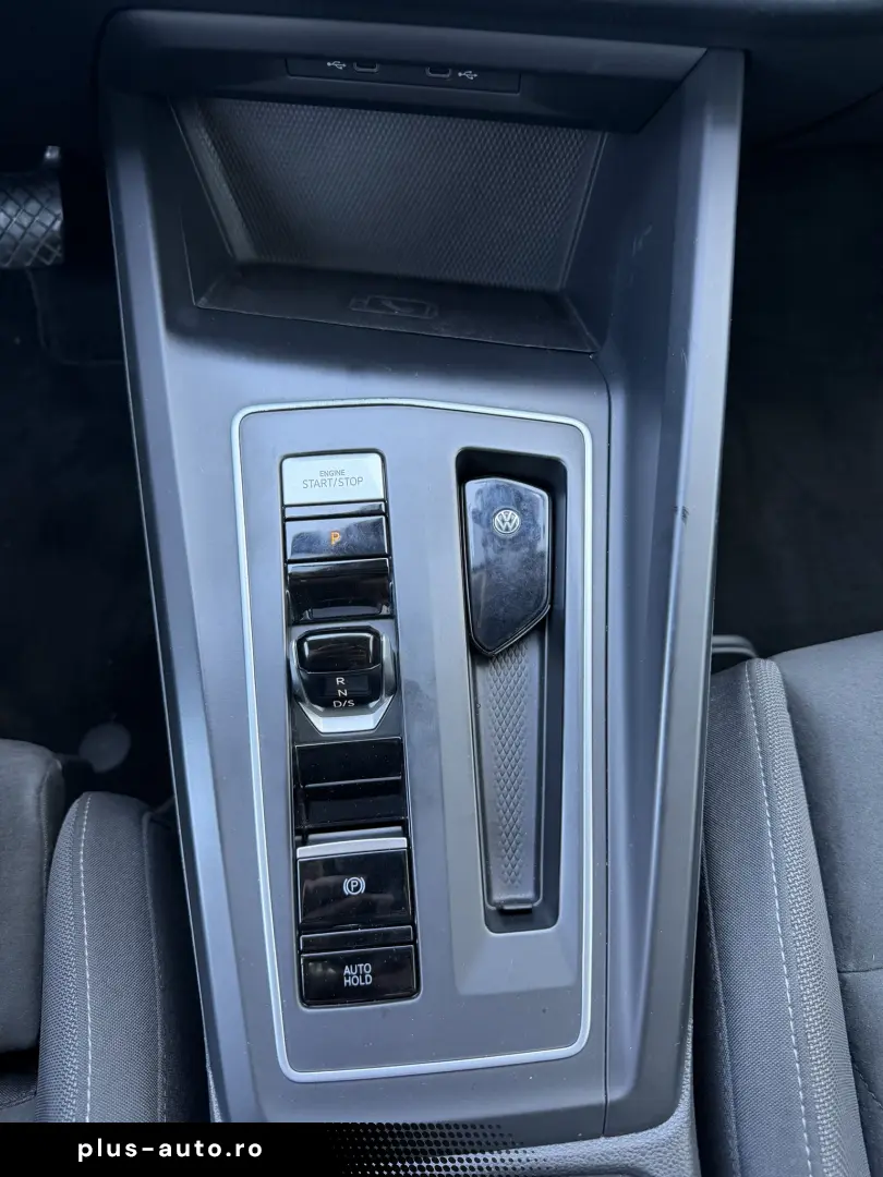 Volkswagen GOLF Hatchback 2021