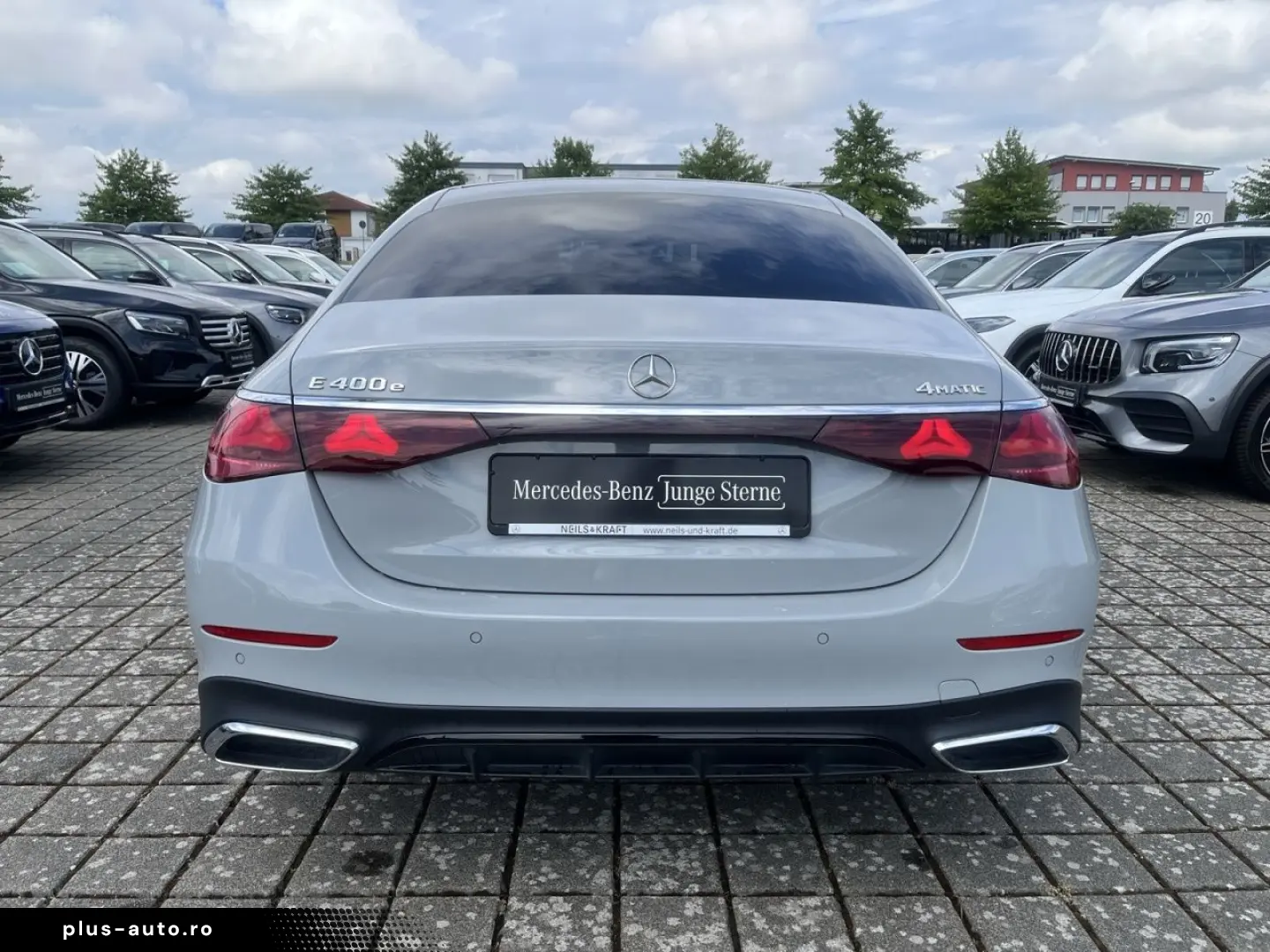MERCEDES-BENZ E 400 e 4M Limousine AMG BURM NIGHT AI&hellip;