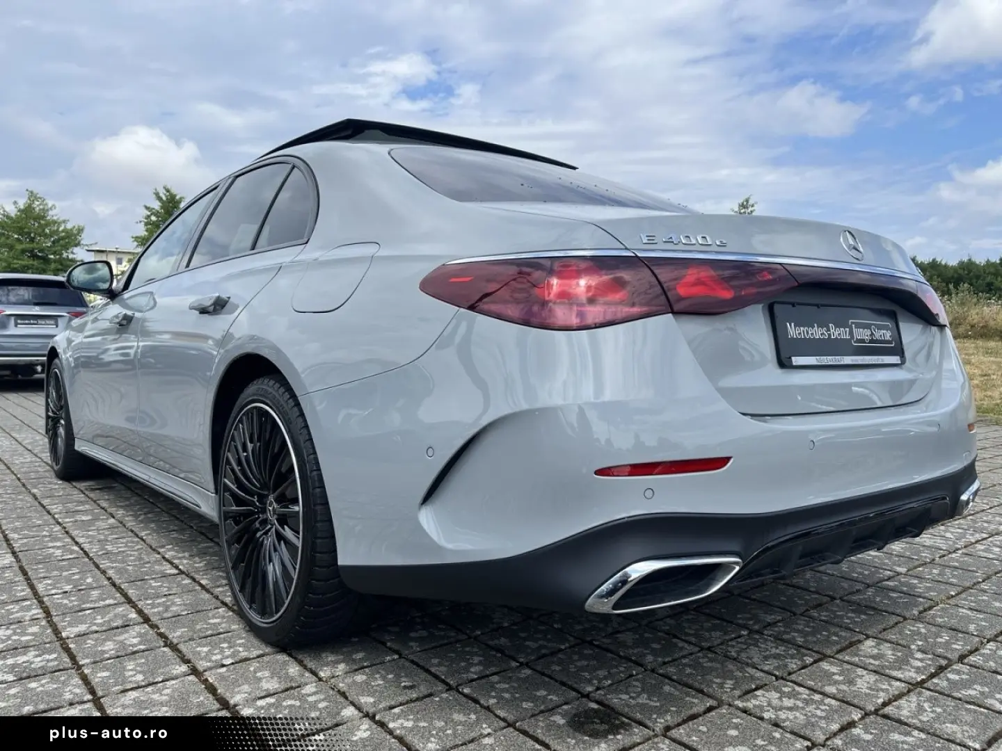 MERCEDES-BENZ E 400 e 4M Limousine AMG BURM NIGHT AI&hellip;