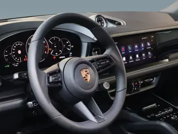 Porsche Cayenne Black Edition!;InnoDrive