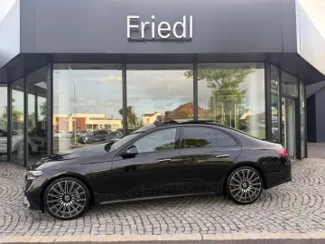 MERCEDES-BENZ E 220d AMG  NAPPA  SUPER  PANO  Head-up  STH.