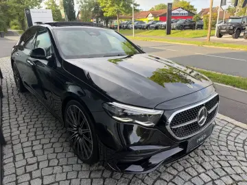 MERCEDES-BENZ E 220d AMG  NAPPA  SUPER  PANO  Head-up  STH.