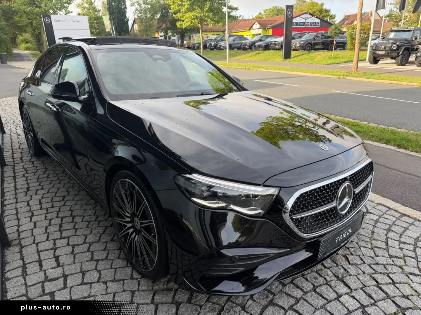 MERCEDES-BENZ E 220d AMG  NAPPA  SUPER  PANO  Head-up  STH.