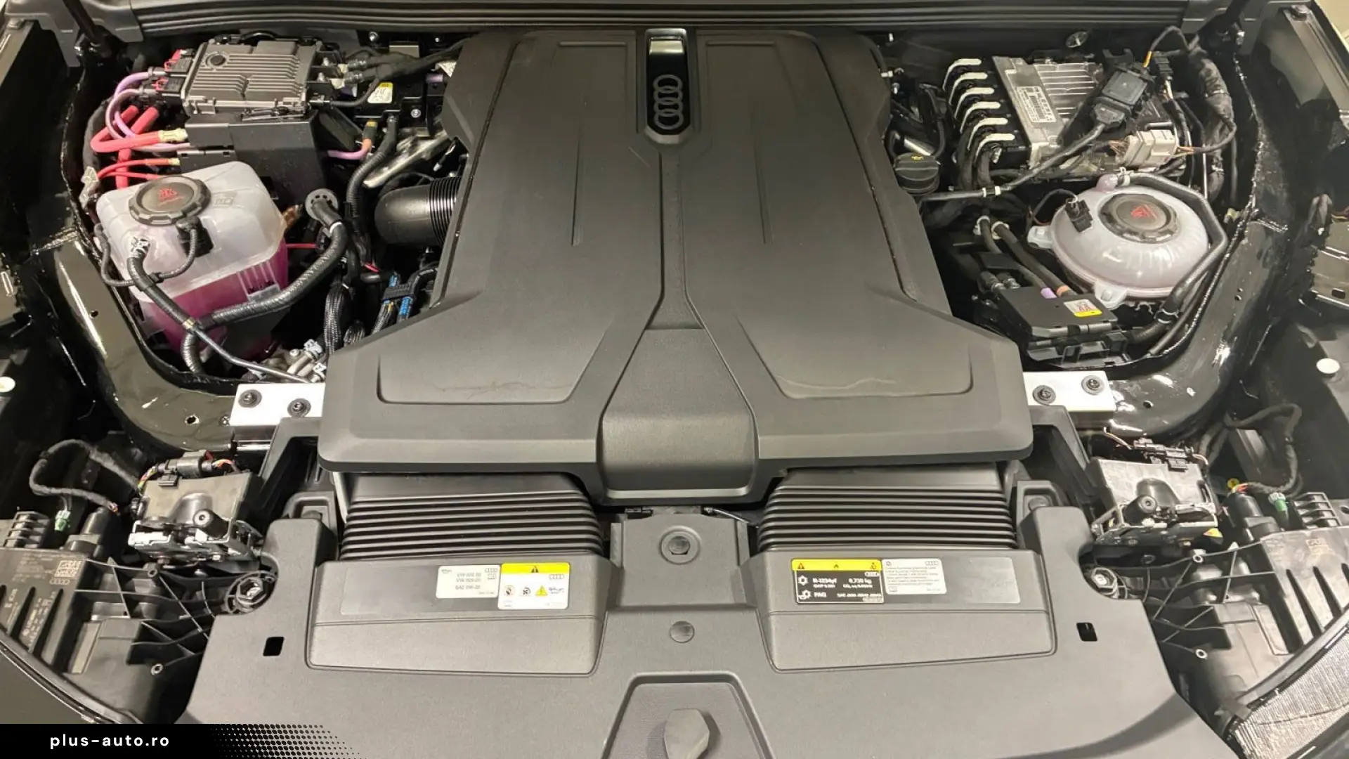 Audi Q7 SUV TDI quattro 220 kW tiptronic