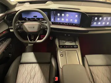 Audi Q7 SUV TDI quattro 220 kW tiptronic