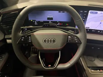 Audi Q7 SUV TDI quattro 220 kW tiptronic