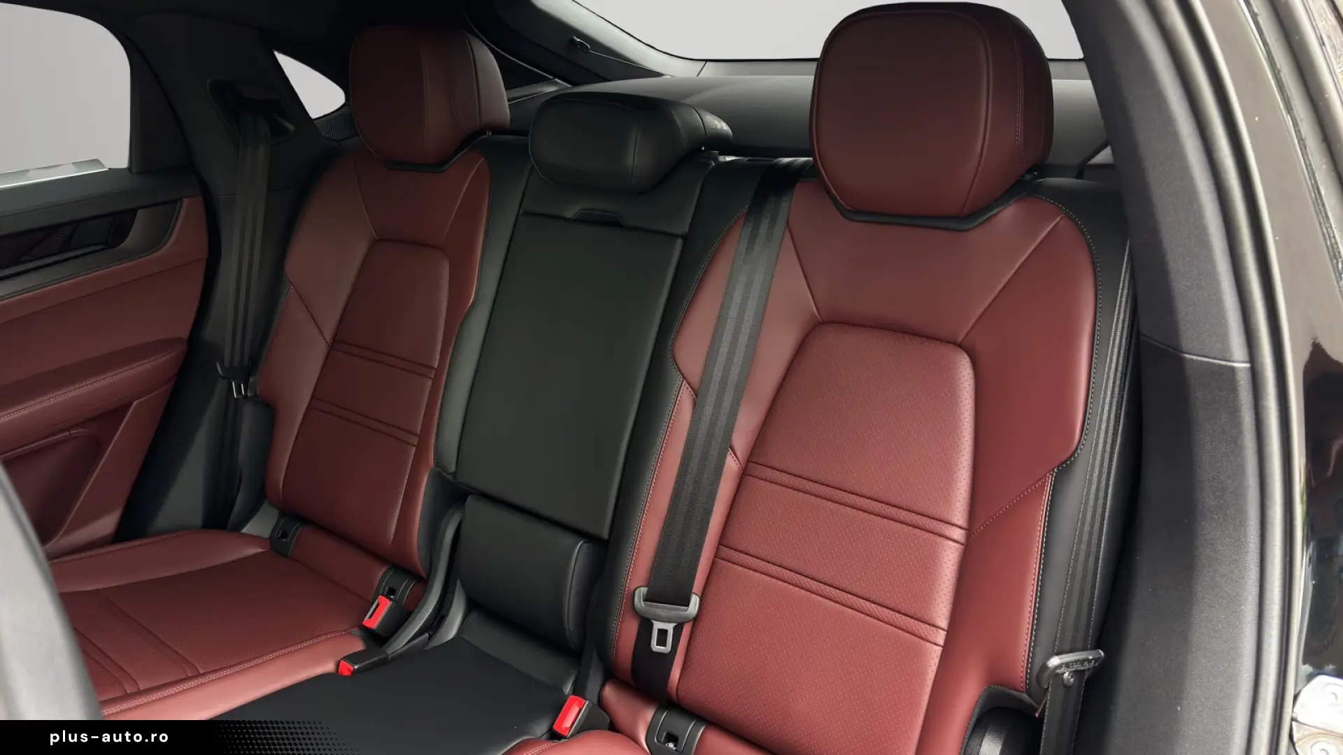 Porsche Cayenne S E-Hybrid Coupe Black Edition