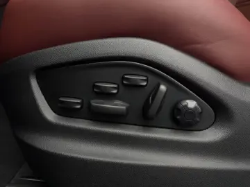 Porsche Cayenne S E-Hybrid Coupe Black Edition