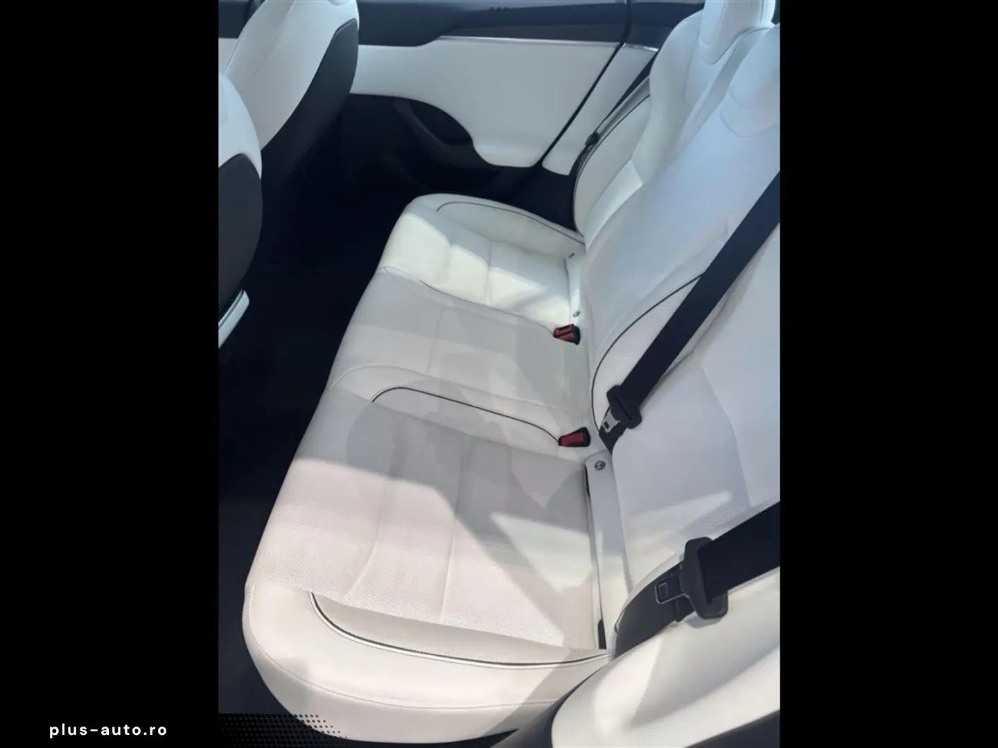 TESLA Model S S Plaid Enhanced Ultra Red