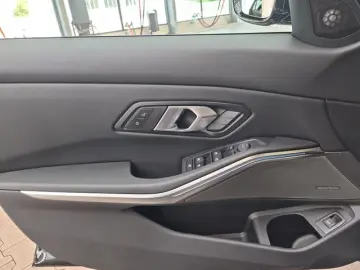 BMW M340i xDrive Limousine HK HiFi Head-Up