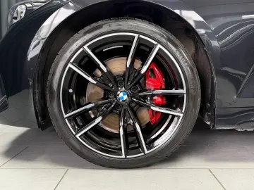 BMW M340i Limousine xDrive  M-SITZE H K PANO