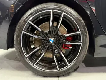 BMW M340i Limousine xDrive  M-SITZE H K PANO