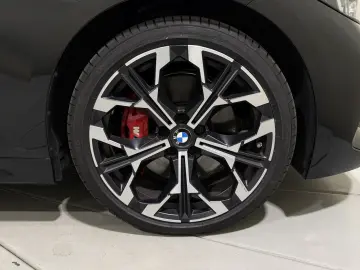 BMW M340i xDrive Limousine Pro M-Sitze AHK AC