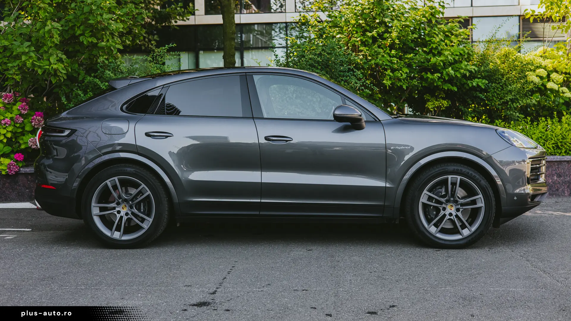 Porsche Cayenne Coupe E-Hybrid