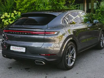 Porsche Cayenne Coupe E-Hybrid