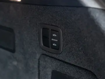 Porsche Cayenne Coupe E-Hybrid