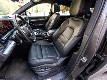 Porsche Cayenne Coupe E-Hybrid