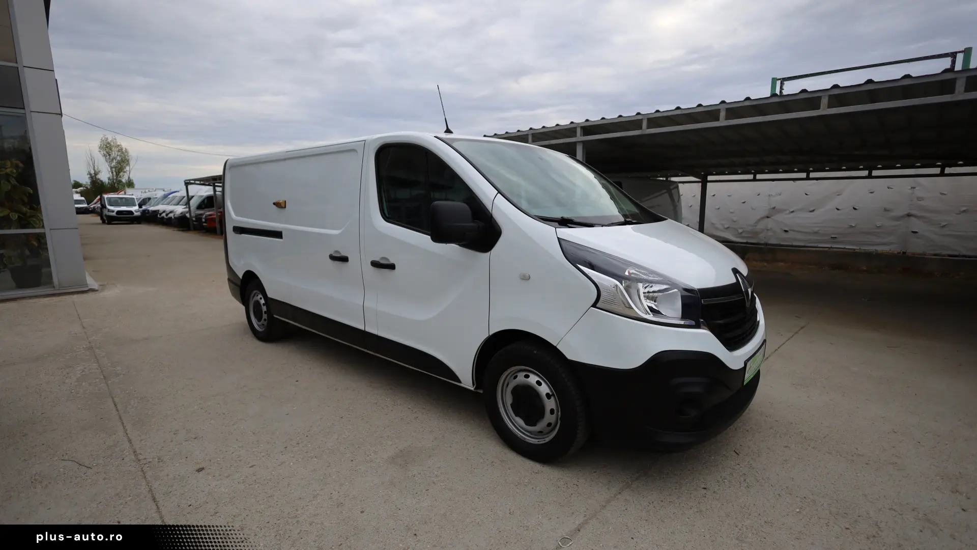 Renault Trafic L2H1 2.0D 120CP