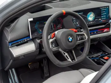 BMW M5 Touring