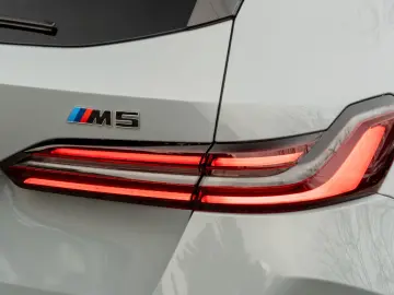 BMW M5 Touring