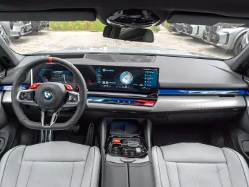 BMW M5 Touring