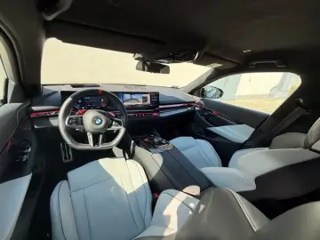 BMW M5 Lim CARBON EXT 360 DR.ASS.P