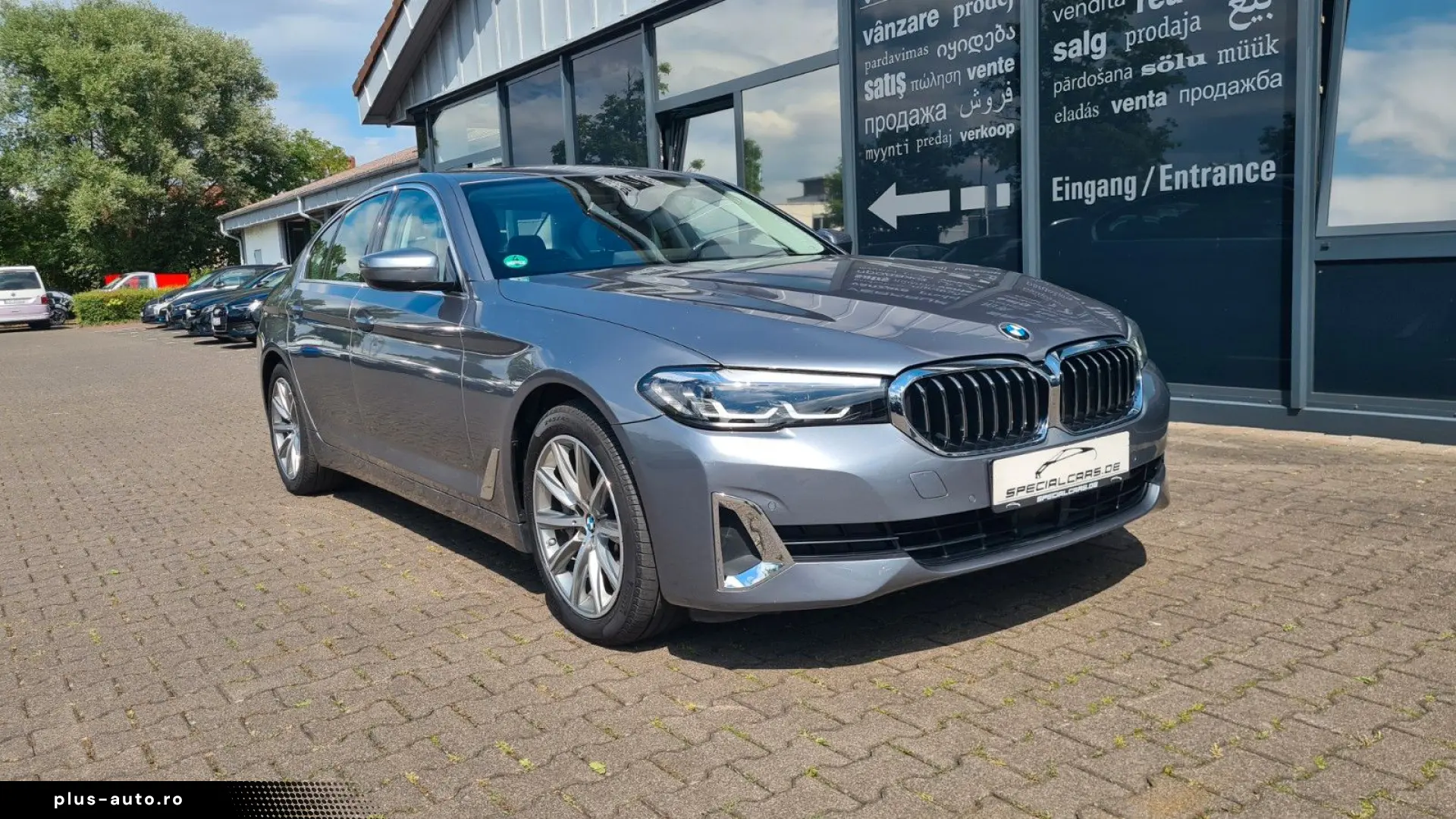 BMW 530e Luxury Line- AHK - eGlas-SD - CAM - 8 x ALU