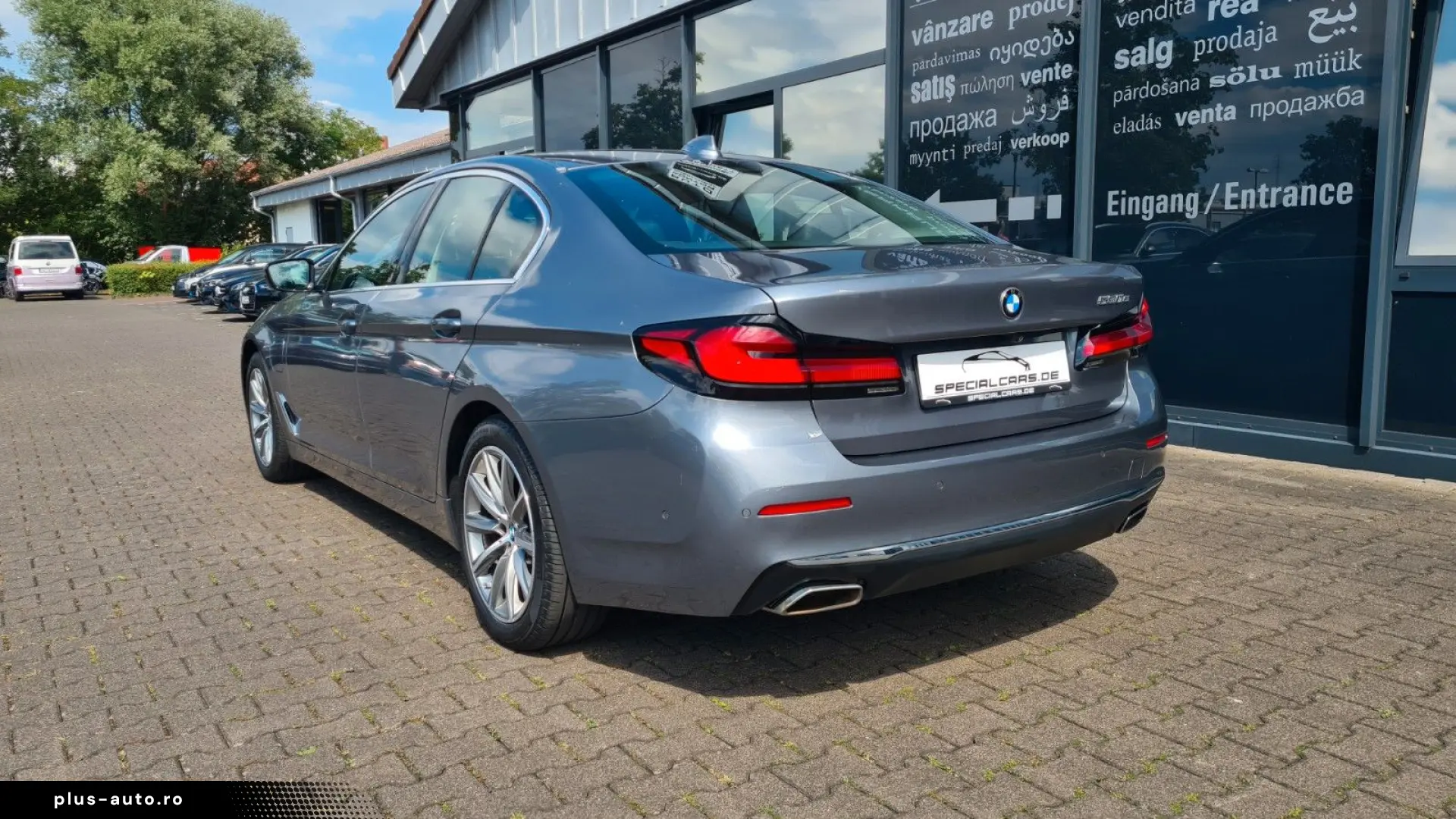 BMW 530e Luxury Line- AHK - eGlas-SD - CAM - 8 x ALU