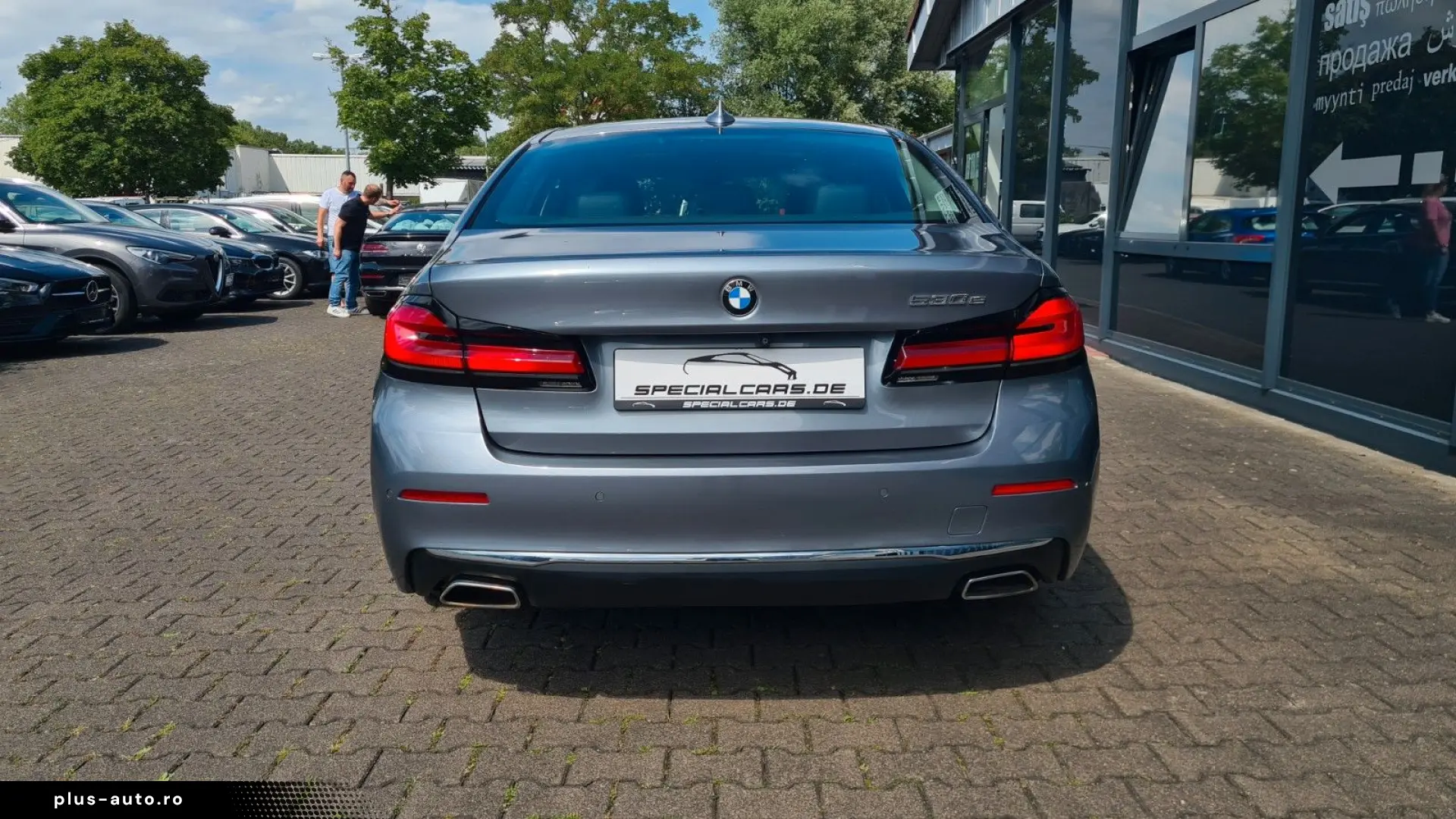 BMW 530e Luxury Line- AHK - eGlas-SD - CAM - 8 x ALU
