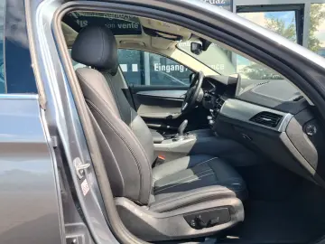 BMW 530e Luxury Line- AHK - eGlas-SD - CAM - 8 x ALU