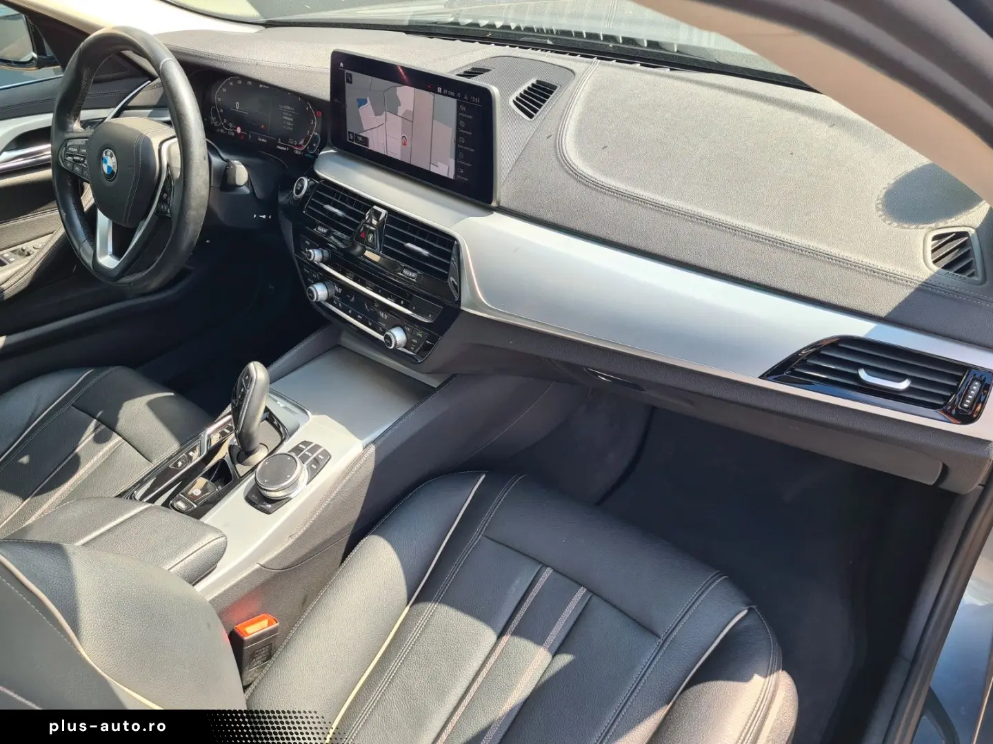BMW 530e Luxury Line- AHK - eGlas-SD - CAM - 8 x ALU