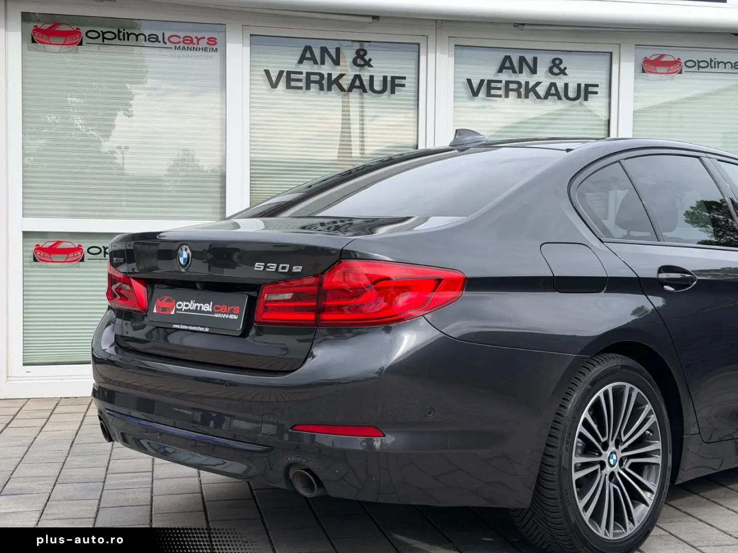 BMW 530 e xDrive Sport Line VOLLEDER SOFT-CLOSE LED