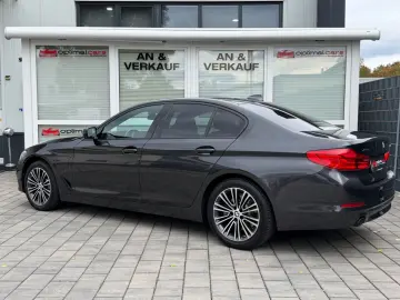 BMW 530 e xDrive Sport Line VOLLEDER SOFT-CLOSE LED