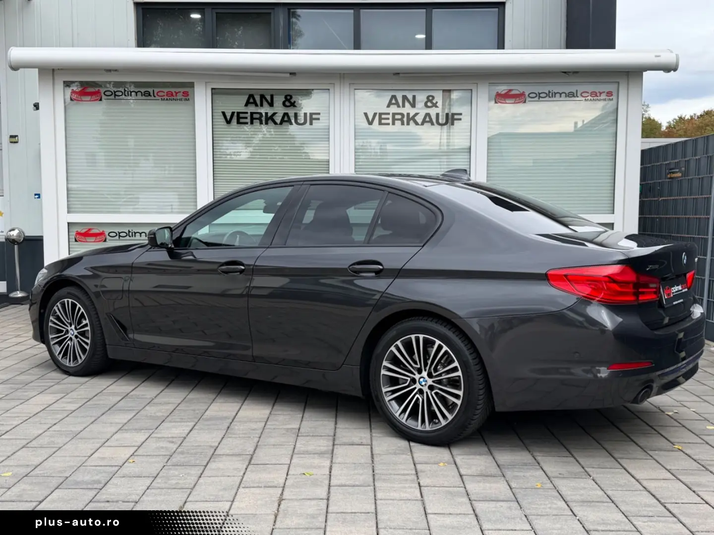BMW 530 e xDrive Sport Line VOLLEDER SOFT-CLOSE LED