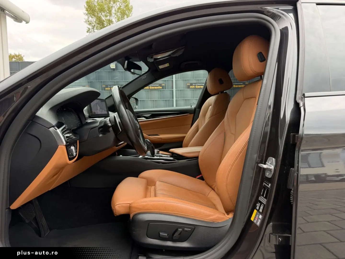 BMW 530 e xDrive Sport Line VOLLEDER SOFT-CLOSE LED