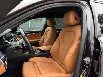BMW 530 e xDrive Sport Line VOLLEDER SOFT-CLOSE LED