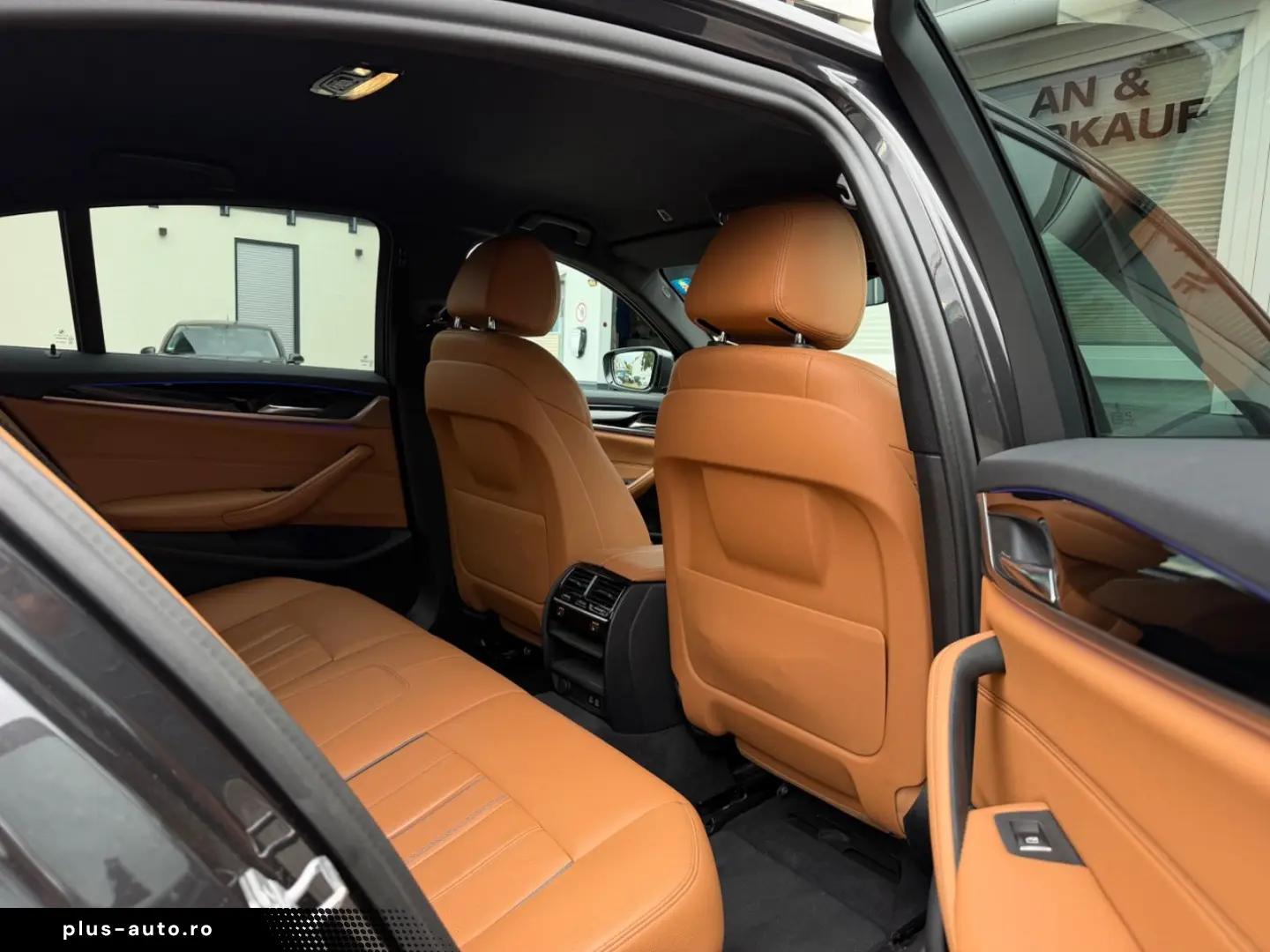 BMW 530 e xDrive Sport Line VOLLEDER SOFT-CLOSE LED