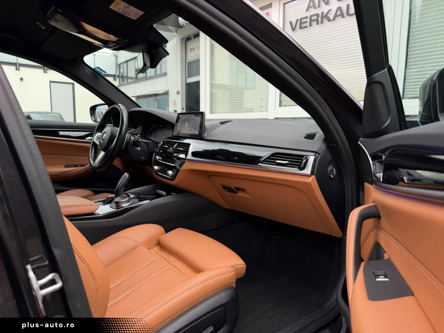 BMW 530 e xDrive Sport Line VOLLEDER SOFT-CLOSE LED