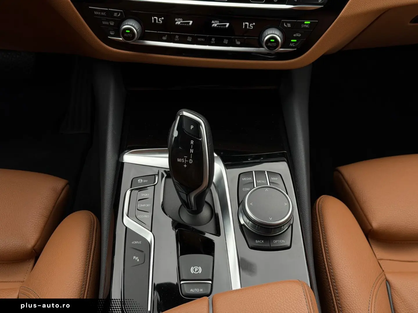 BMW 530 e xDrive Sport Line VOLLEDER SOFT-CLOSE LED