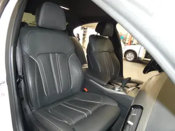 BMW 530 e xDrive M Sportpaket iPerformance HUD HiFi