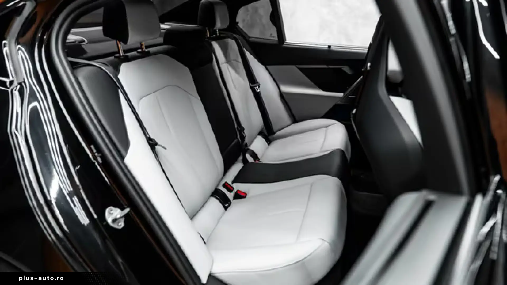 BMW M5 Limousine  360