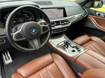 BMW X5 xDrive45e M-Sportpaket HUD LASER AHK H&K 360