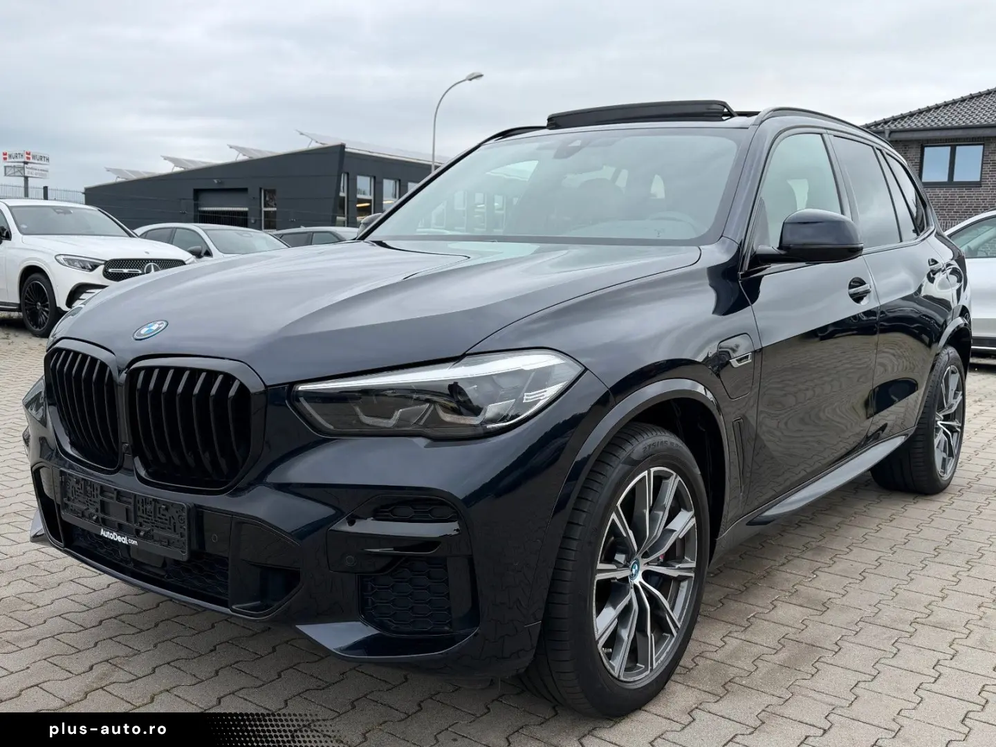 BMW X5 xDrive 45e MSport   Skylounge   Soft close