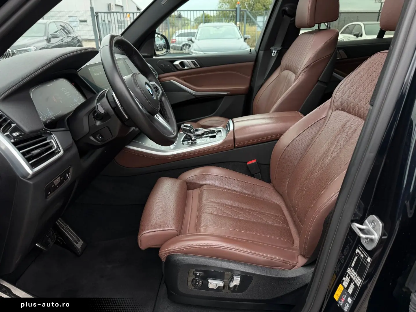 BMW X5 xDrive 45e MSport   Skylounge   Soft close