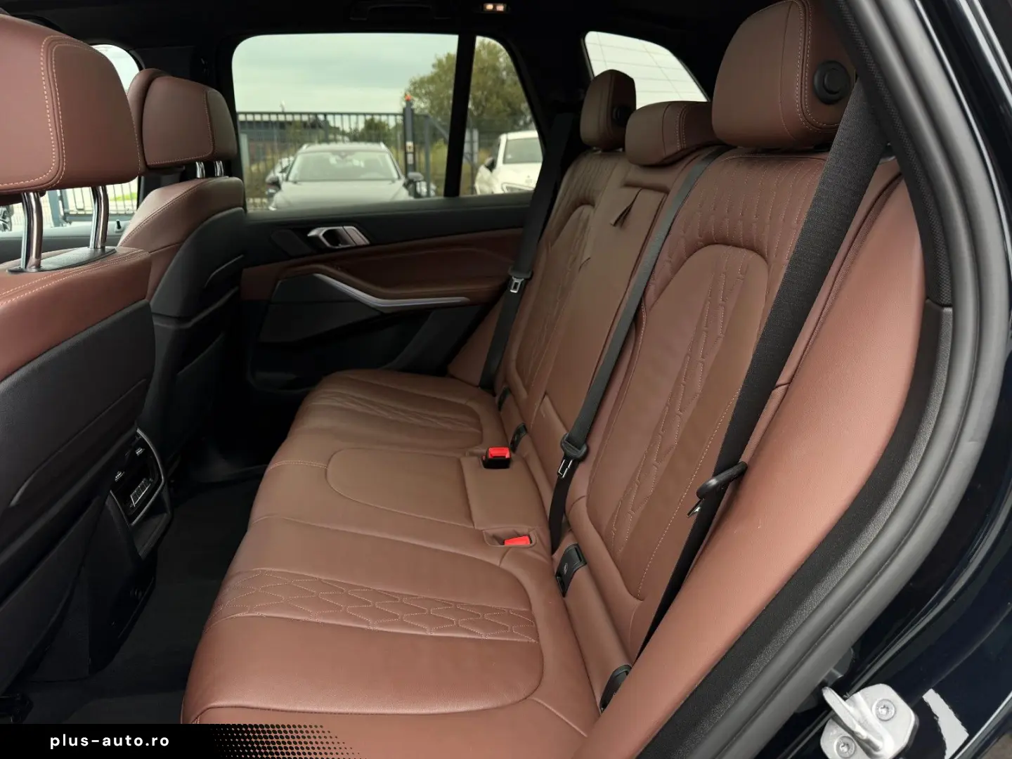 BMW X5 xDrive 45e MSport   Skylounge   Soft close