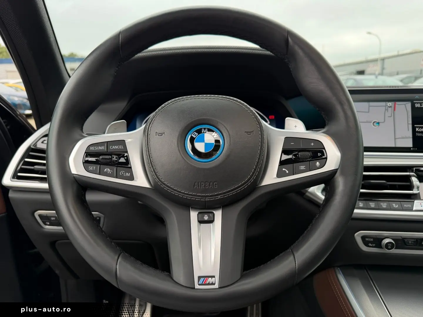 BMW X5 xDrive 45e MSport   Skylounge   Soft close
