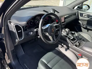 PORSCHE Cayenne E-Hybrid  21 Zol Panorama Luftfed. BOSE