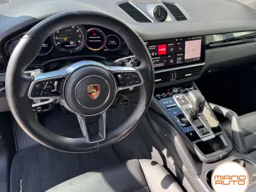 PORSCHE Cayenne E-Hybrid  21 Zol Panorama Luftfed. BOSE